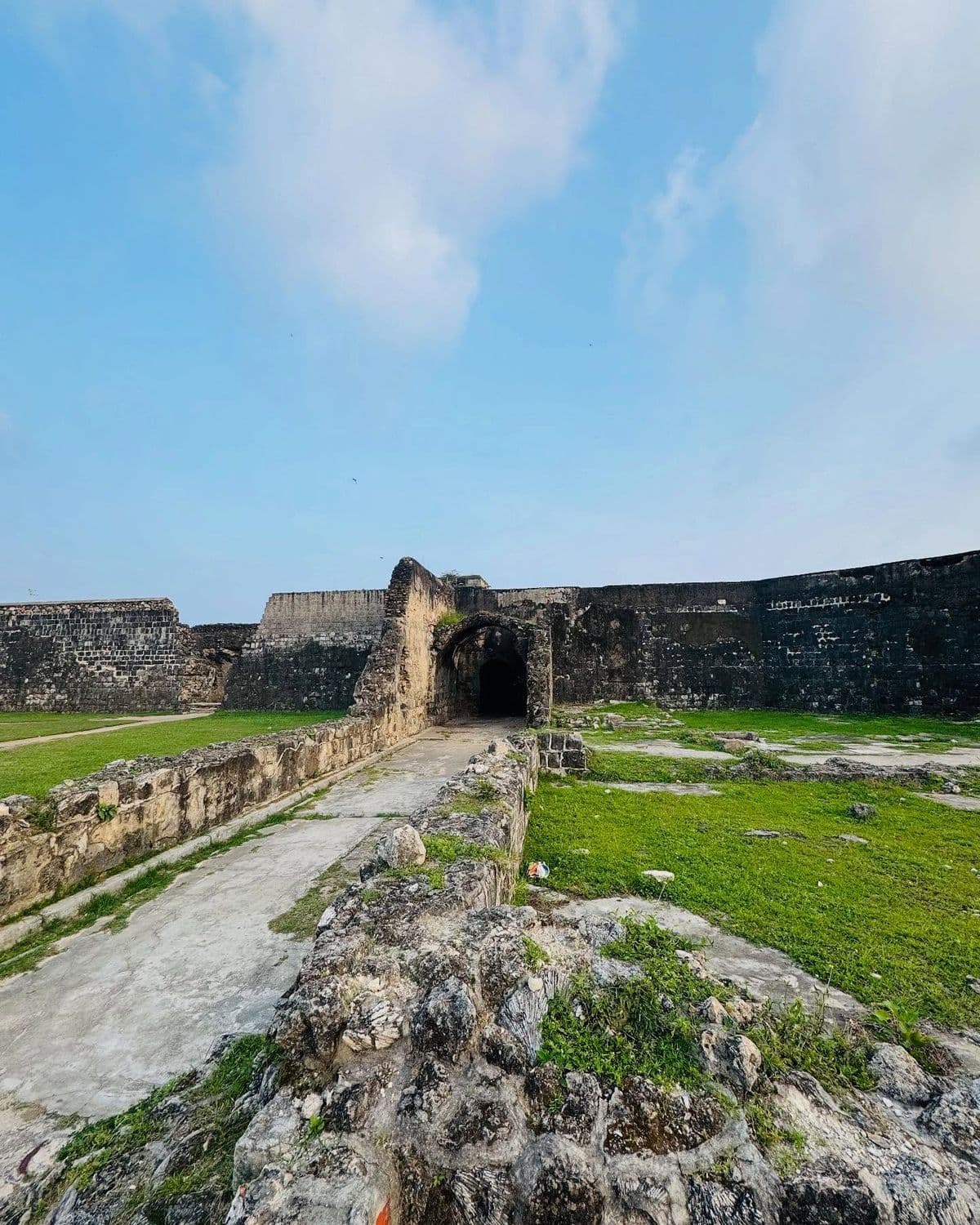 jaffna fort inside view